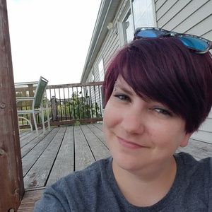 Meet your Posher, Lisa